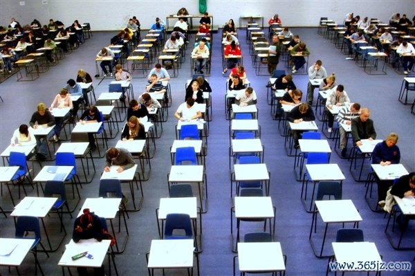 上985、211更容易了!我国多所“双一流”高校秘书扩招:AI、机器东谈主等新专科加入
